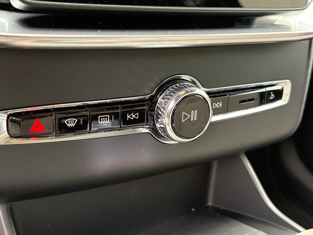 new 2026 Volvo XC90 car, priced at $70,245