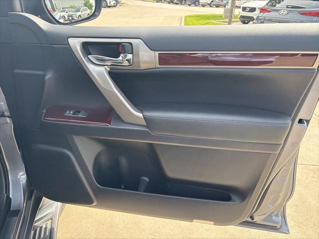 used 2016 Lexus GX 460 car, priced at $33,372