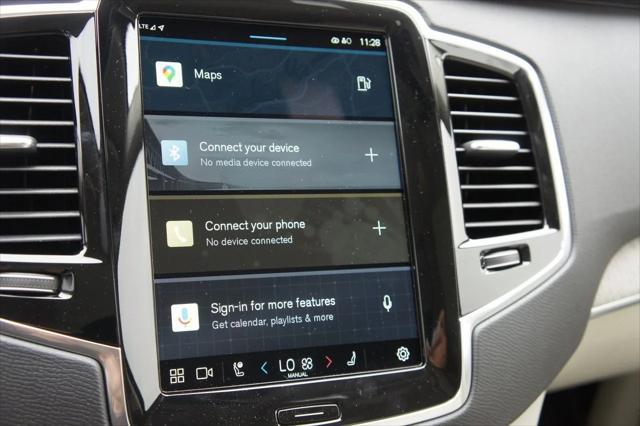 new 2025 Volvo XC90 car, priced at $67,305