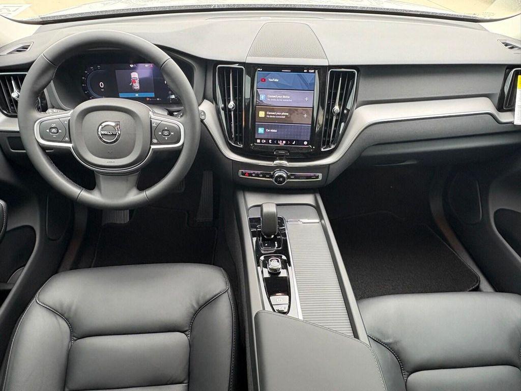 new 2025 Volvo XC60 car, priced at $50,285