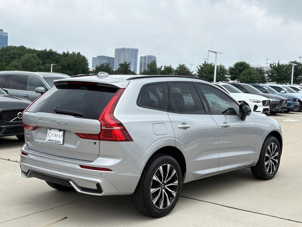 new 2025 Volvo XC60 car, priced at $50,285