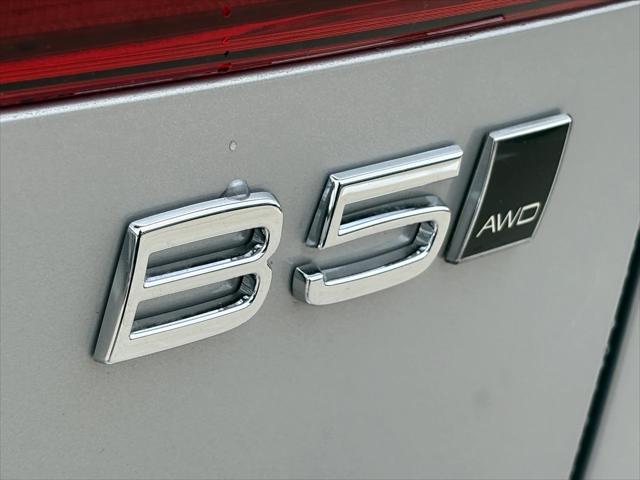 new 2025 Volvo XC60 car, priced at $48,785
