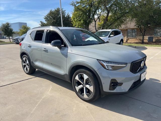 used 2024 Volvo XC40 car, priced at $35,749