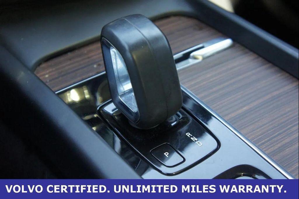 used 2022 Volvo XC60 car, priced at $31,200