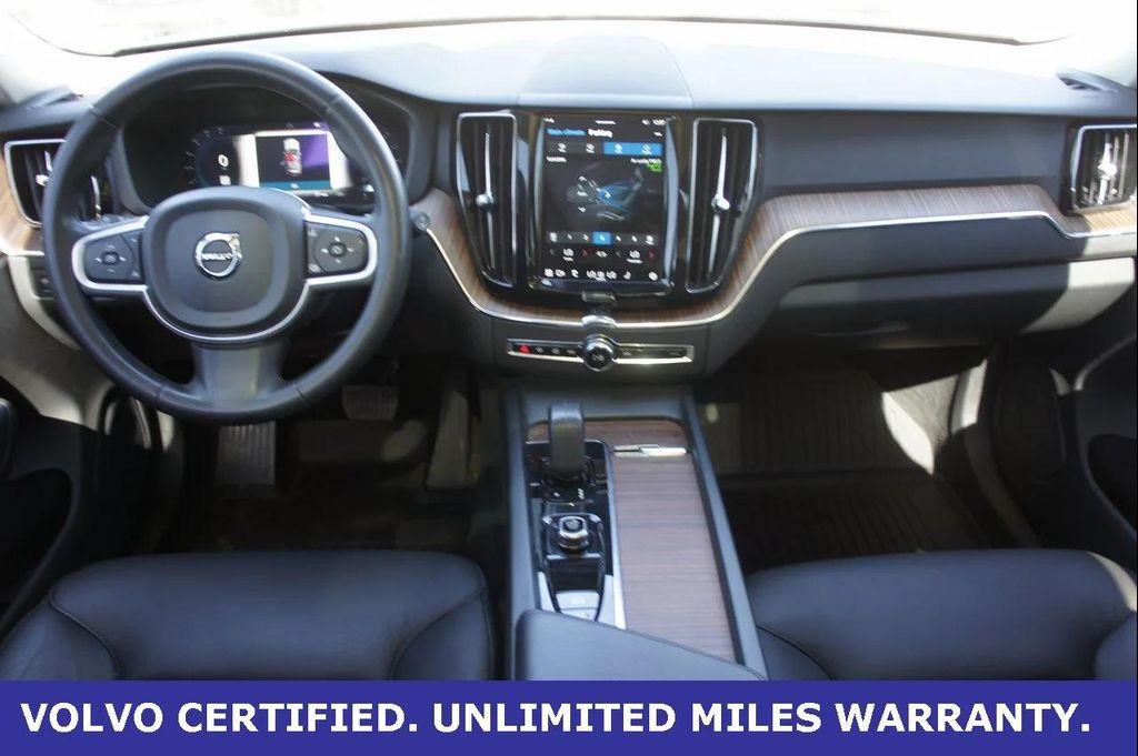 used 2022 Volvo XC60 car, priced at $31,200