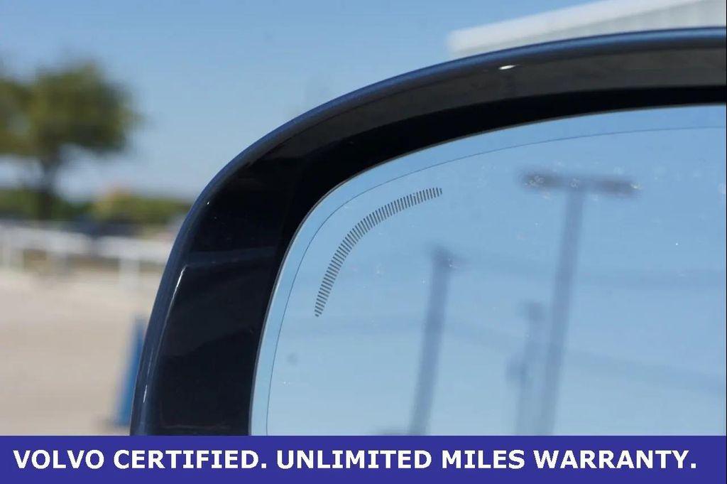 used 2022 Volvo XC60 car, priced at $31,200