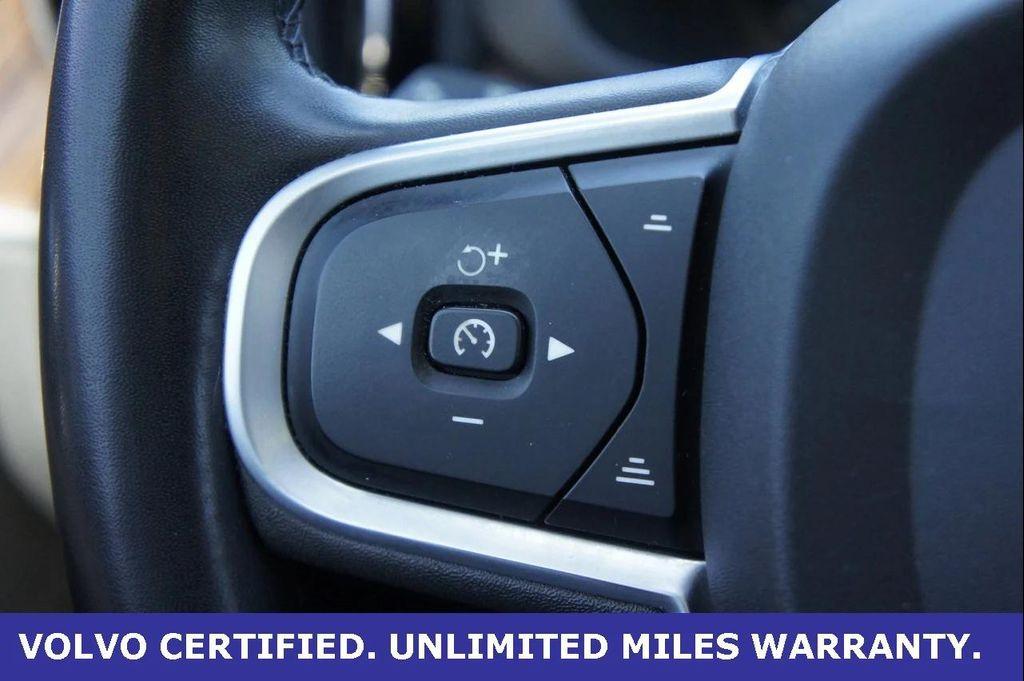 used 2022 Volvo XC60 car, priced at $31,200