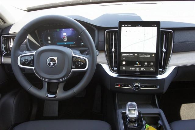 new 2025 Volvo XC90 car, priced at $66,695