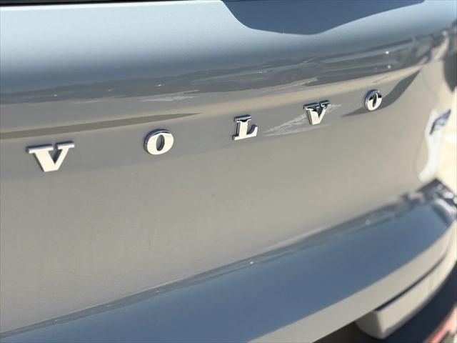 new 2025 Volvo XC40 car, priced at $53,250