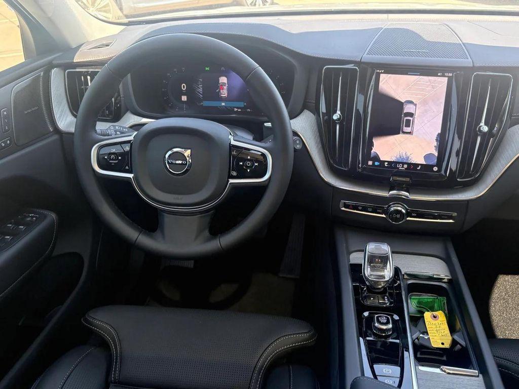 new 2025 Volvo XC60 car, priced at $63,805