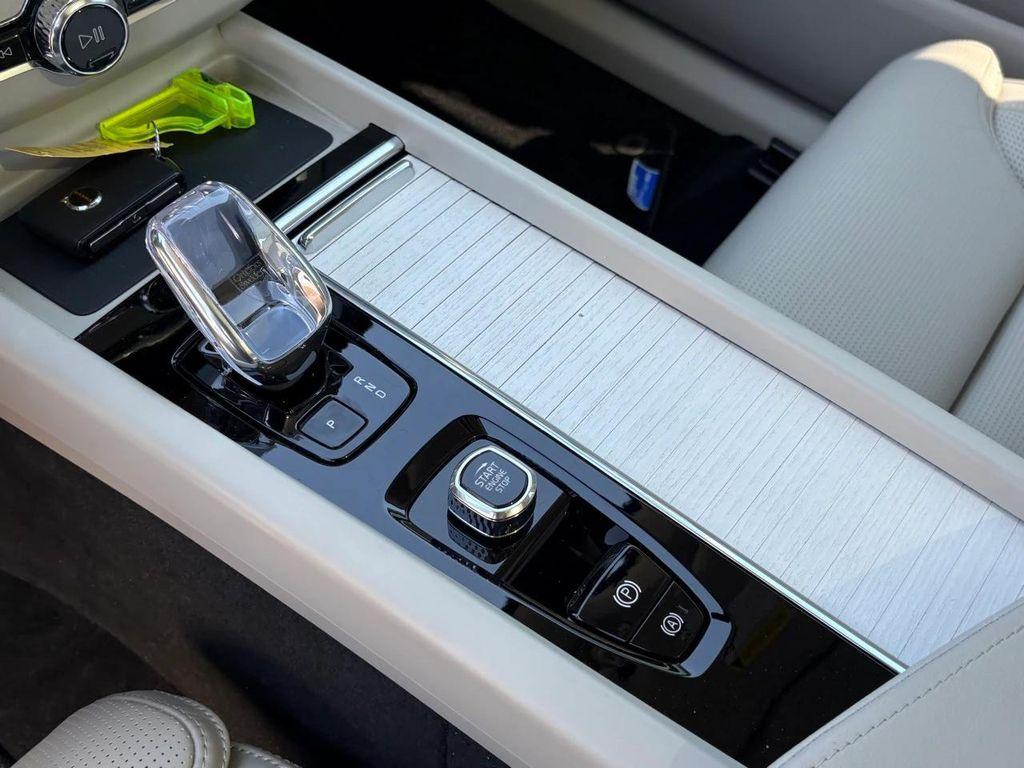 new 2026 Volvo XC60 car, priced at $66,185