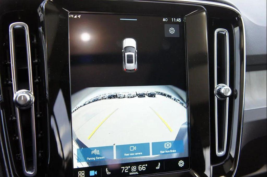 new 2025 Volvo XC40 car, priced at $45,465