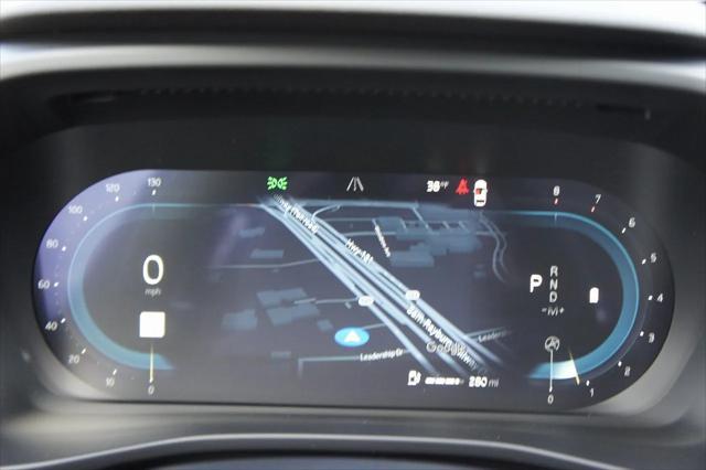 new 2025 Volvo XC40 car, priced at $45,465