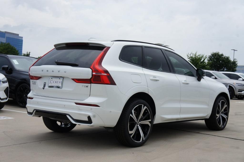 new 2025 Volvo XC60 Plug-In Hybrid car, priced at $73,275