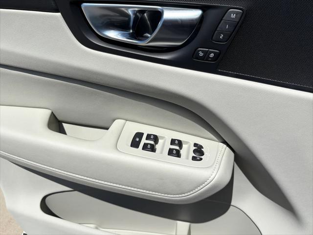new 2025 Volvo XC60 Plug-In Hybrid car, priced at $60,160