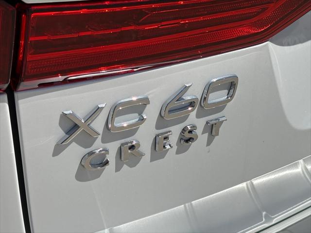 new 2025 Volvo XC60 Plug-In Hybrid car, priced at $60,160