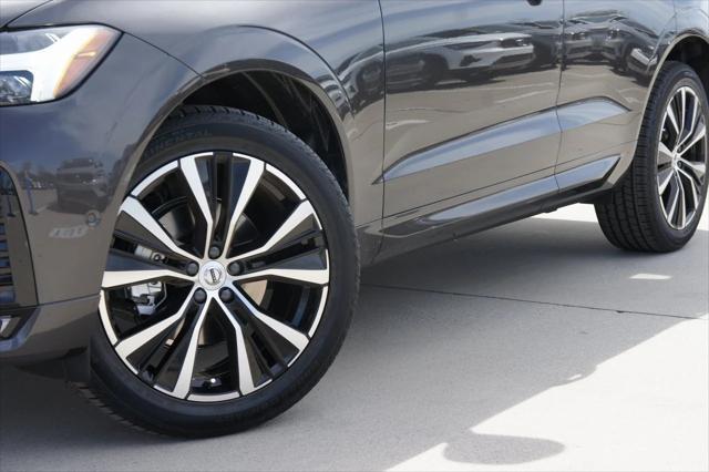 new 2025 Volvo XC60 car, priced at $55,360