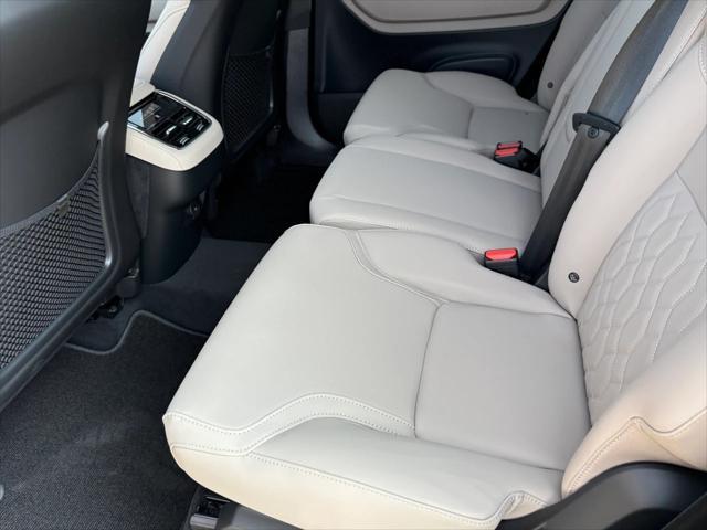 new 2025 Volvo XC90 car, priced at $60,935