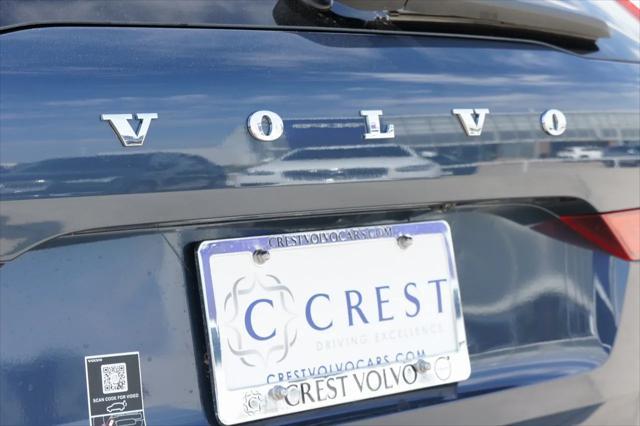 new 2025 Volvo XC60 car, priced at $59,910