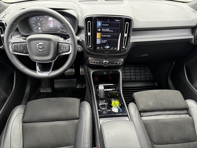 used 2022 Volvo XC40 car, priced at $33,761