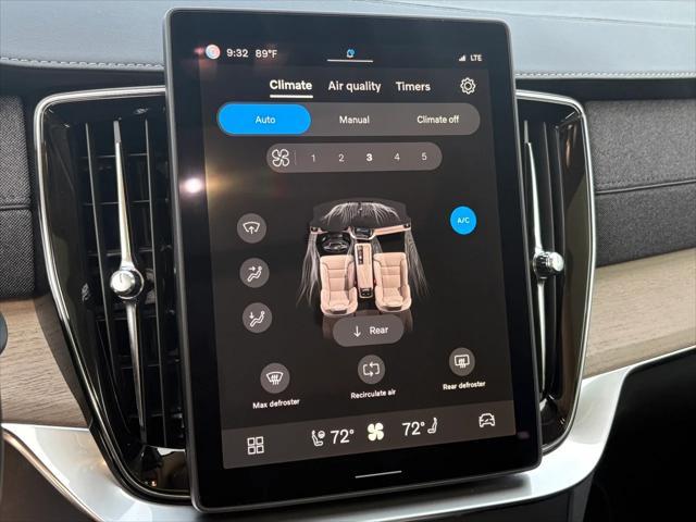new 2025 Volvo XC90 car, priced at $67,455