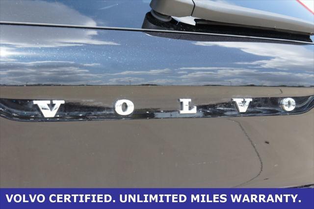 new 2025 Volvo XC40 car, priced at $43,820