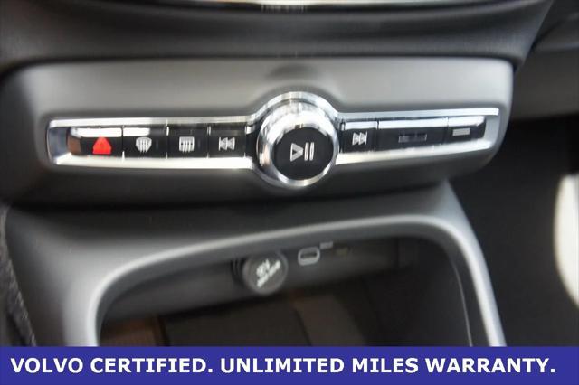 new 2025 Volvo XC40 car, priced at $43,820