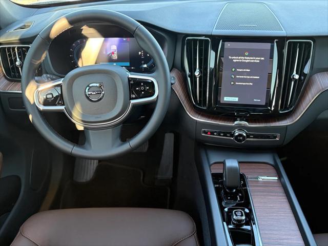 new 2025 Volvo XC60 car, priced at $55,410