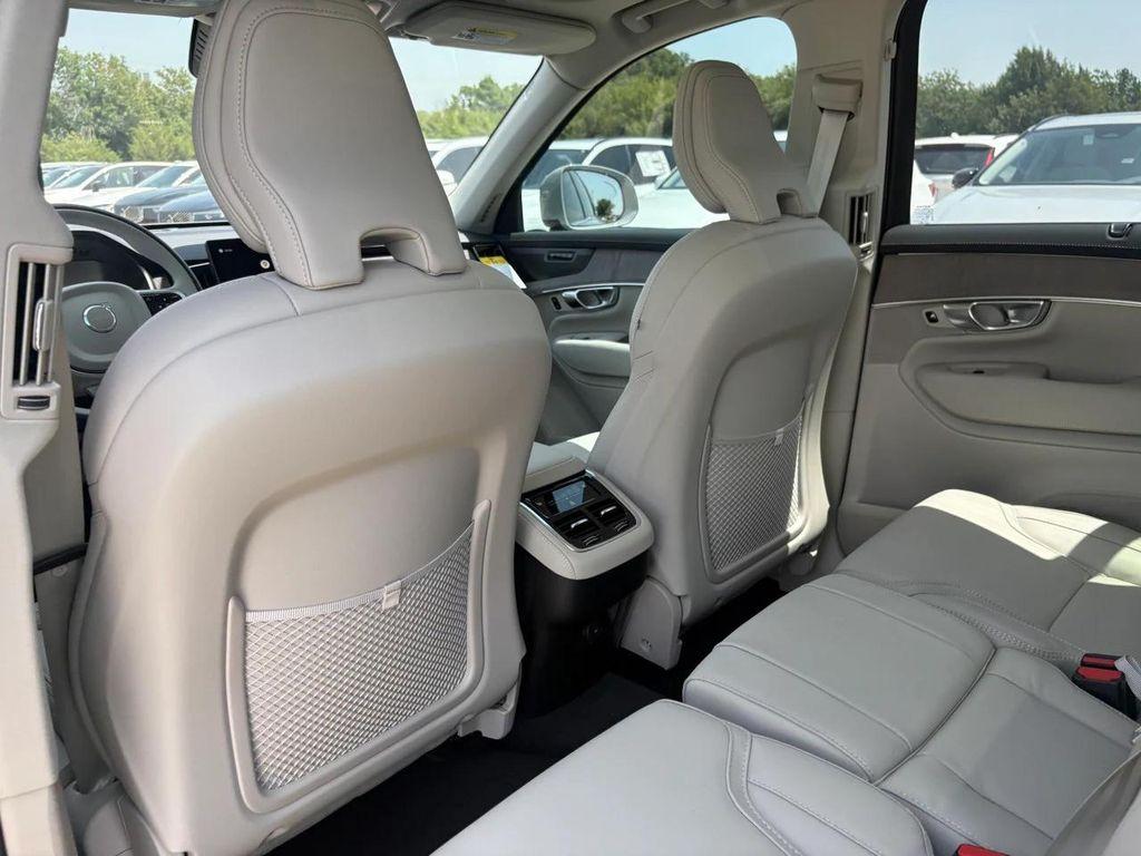 new 2026 Volvo XC90 car, priced at $75,155