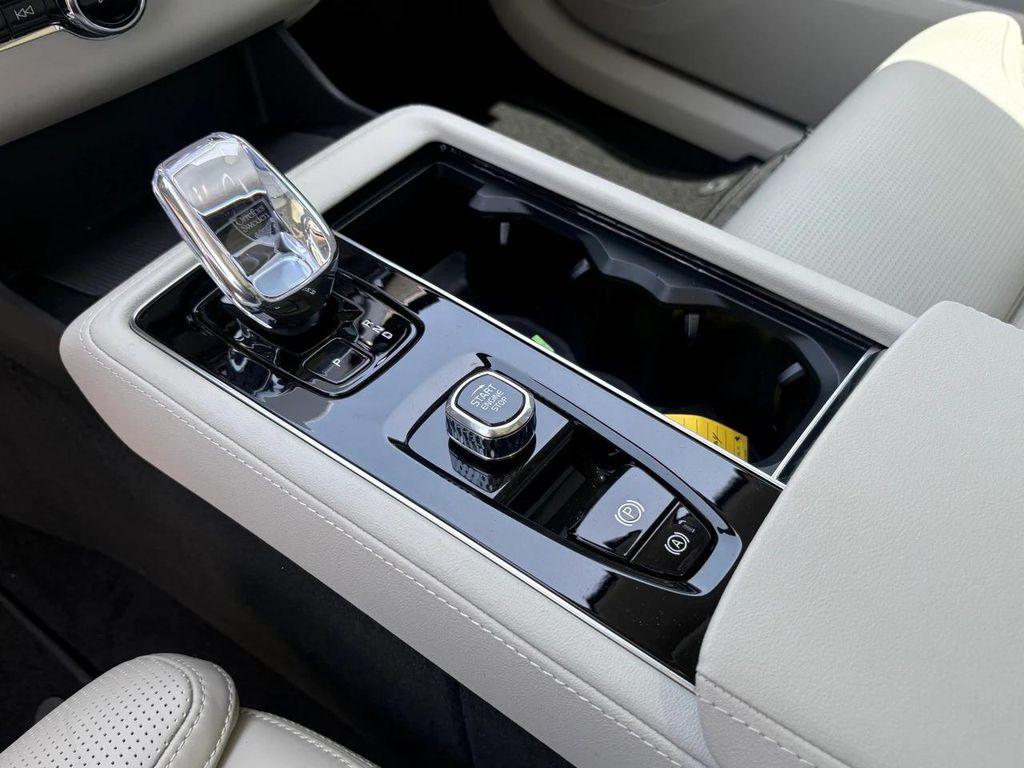 new 2026 Volvo XC90 car, priced at $75,155