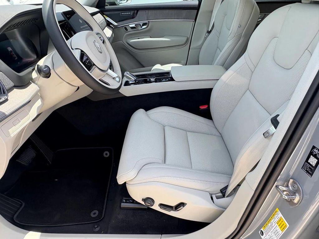 new 2026 Volvo XC90 car, priced at $75,155