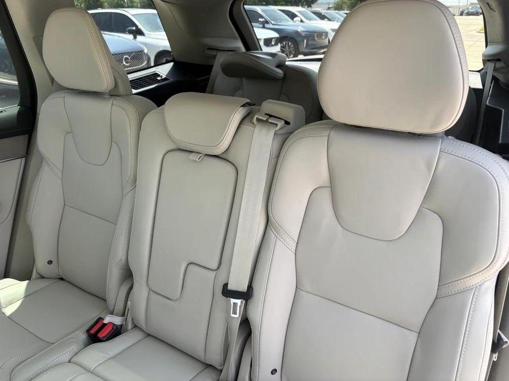 new 2026 Volvo XC90 car, priced at $75,155