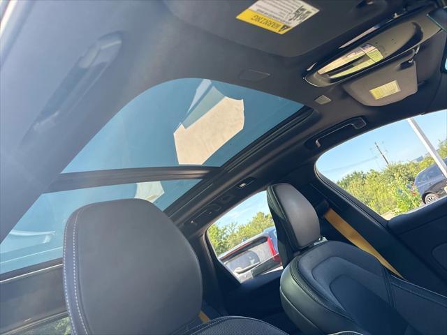 used 2022 Volvo XC60 Recharge Plug-In Hybrid car, priced at $45,766