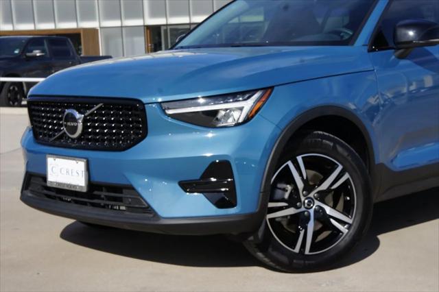 used 2024 Volvo XC40 car, priced at $31,810