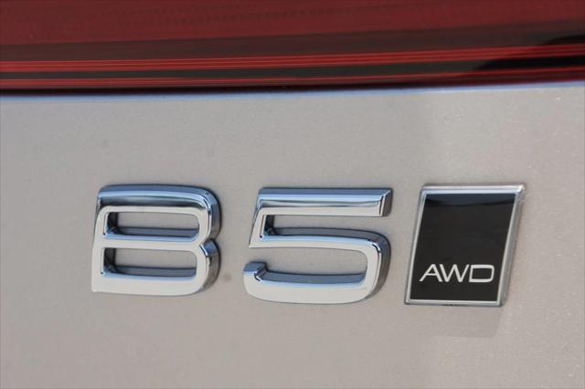 new 2025 Volvo XC60 car, priced at $60,660