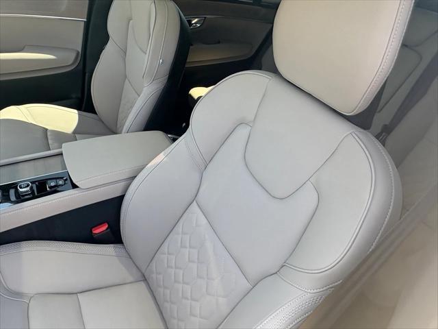 new 2025 Volvo XC90 Plug-In Hybrid car, priced at $75,485