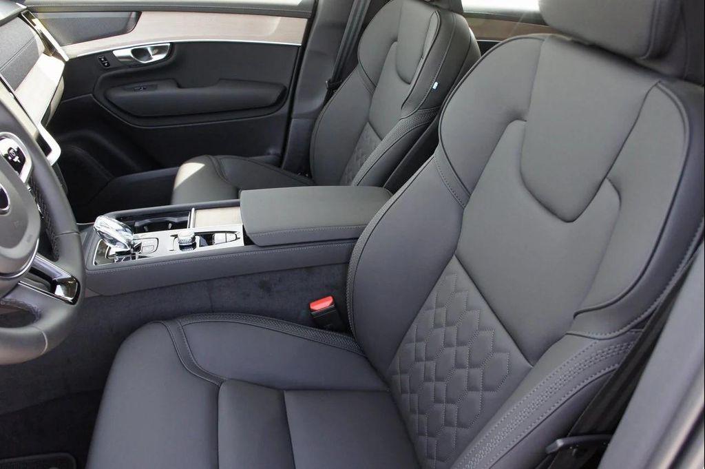 new 2025 Volvo XC90 Plug-In Hybrid car, priced at $78,805