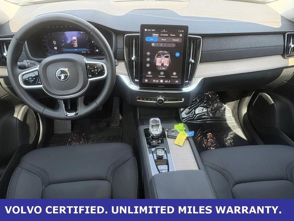used 2025 Volvo XC90 car, priced at $53,800