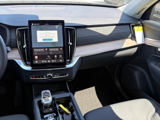 new 2025 Volvo XC90 car, priced at $67,105
