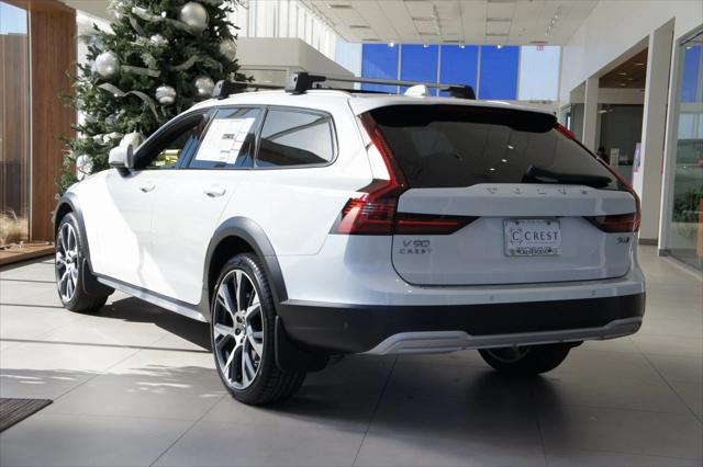 new 2025 Volvo V90 Cross Country car, priced at $76,860