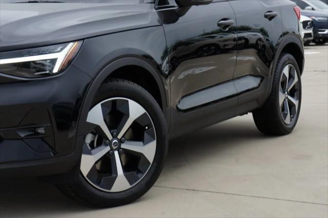 new 2025 Volvo XC40 car, priced at $48,335