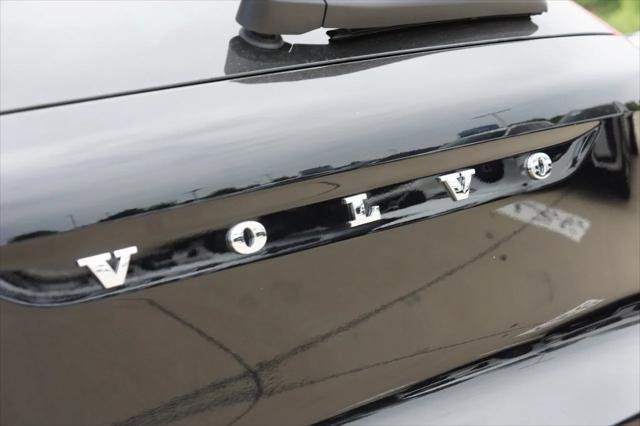 new 2025 Volvo XC40 car, priced at $48,335