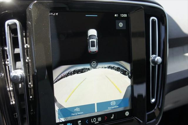 new 2025 Volvo XC40 car, priced at $48,335