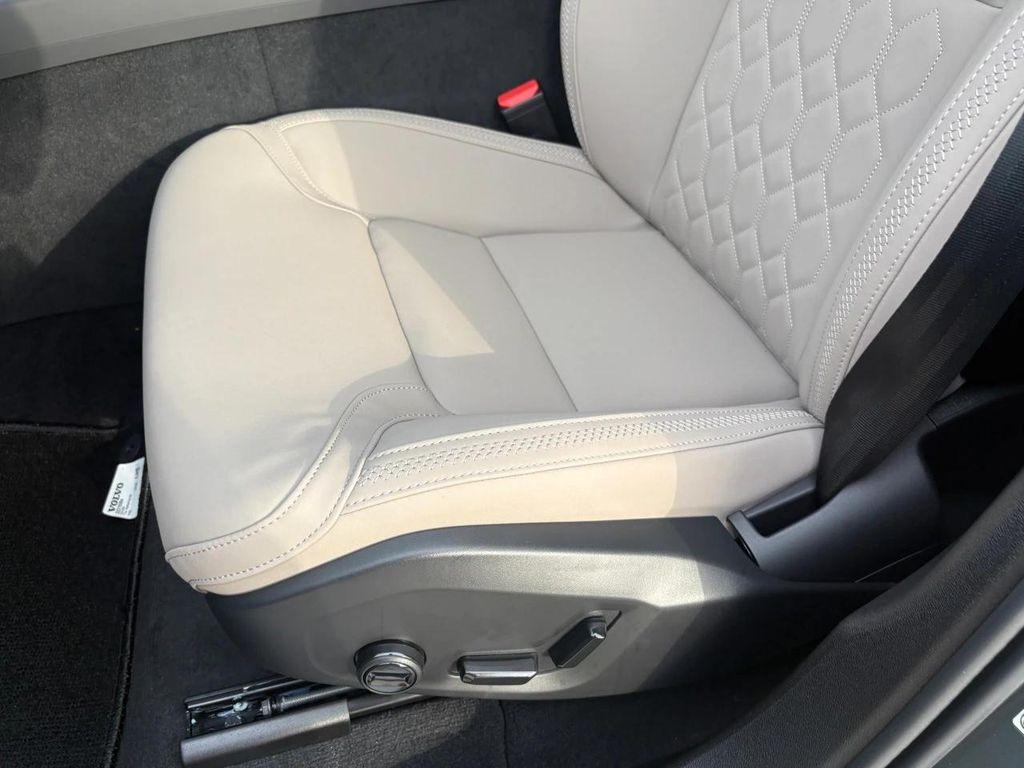 new 2026 Volvo XC60 car, priced at $60,155