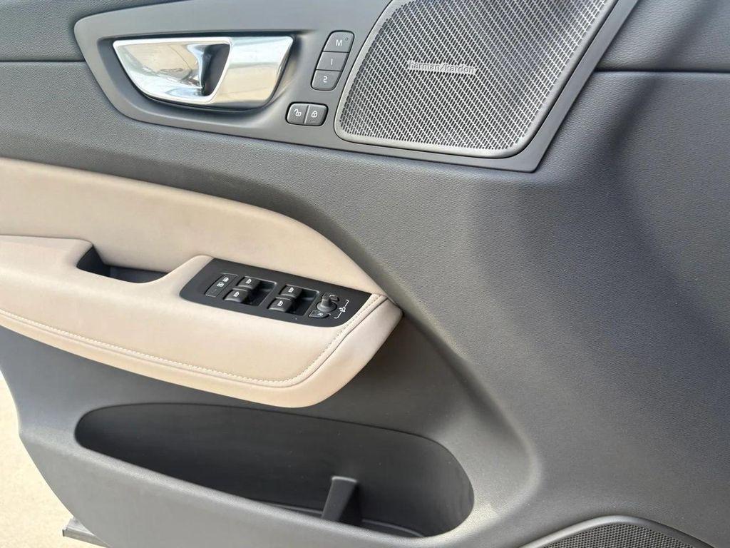 new 2026 Volvo XC60 car, priced at $60,155