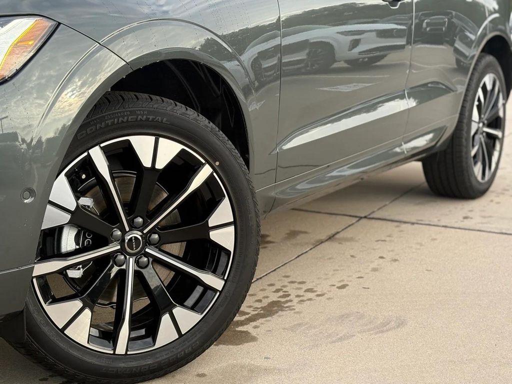 new 2026 Volvo XC60 car, priced at $60,155