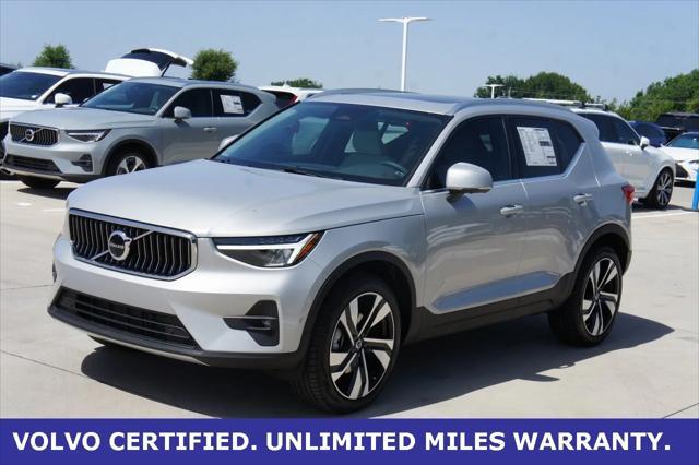 new 2025 Volvo XC40 car, priced at $47,435