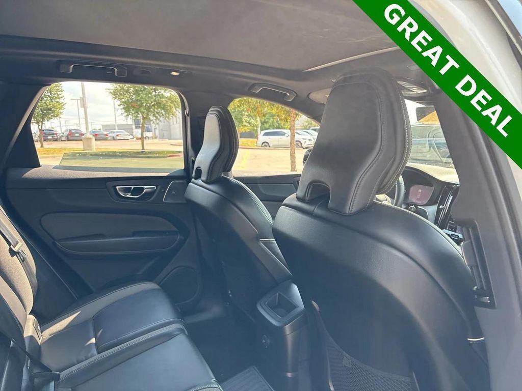 used 2022 Volvo XC60 Recharge Plug-In Hybrid car, priced at $26,000