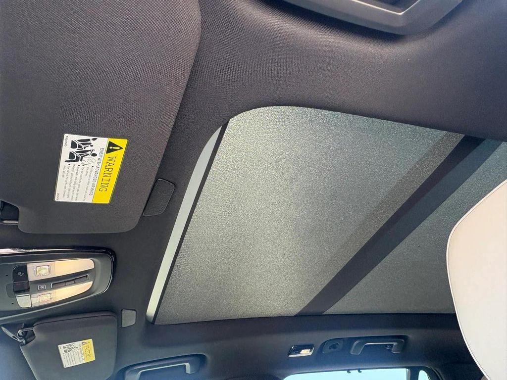 new 2026 Volvo XC90 car, priced at $79,545