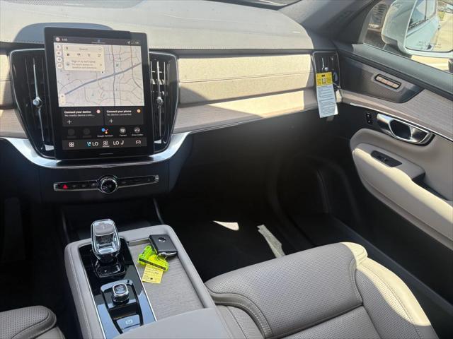 new 2026 Volvo XC90 car, priced at $79,545
